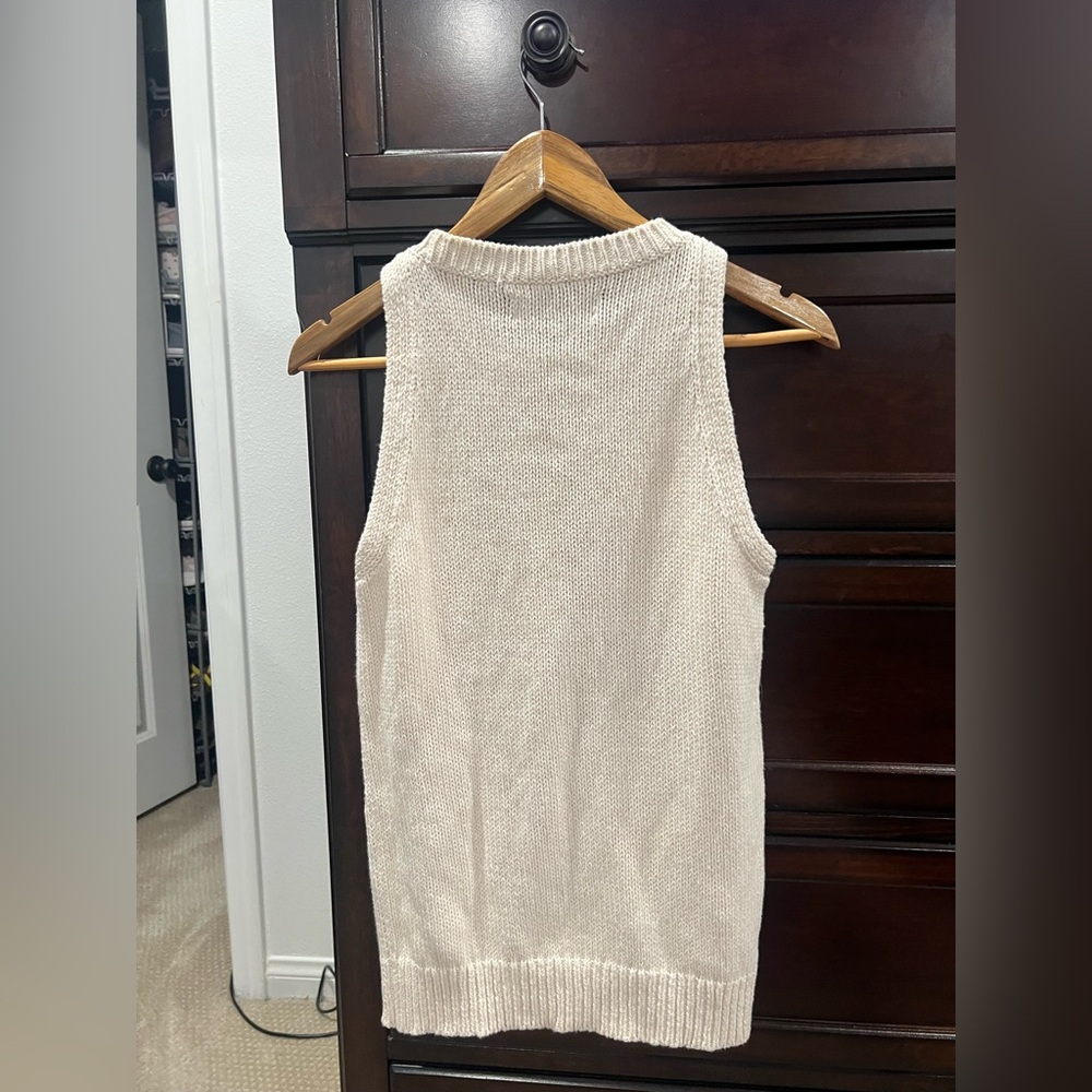 LOFT Ivory Sleeveless Knit Top size small - Picture 2 of 4